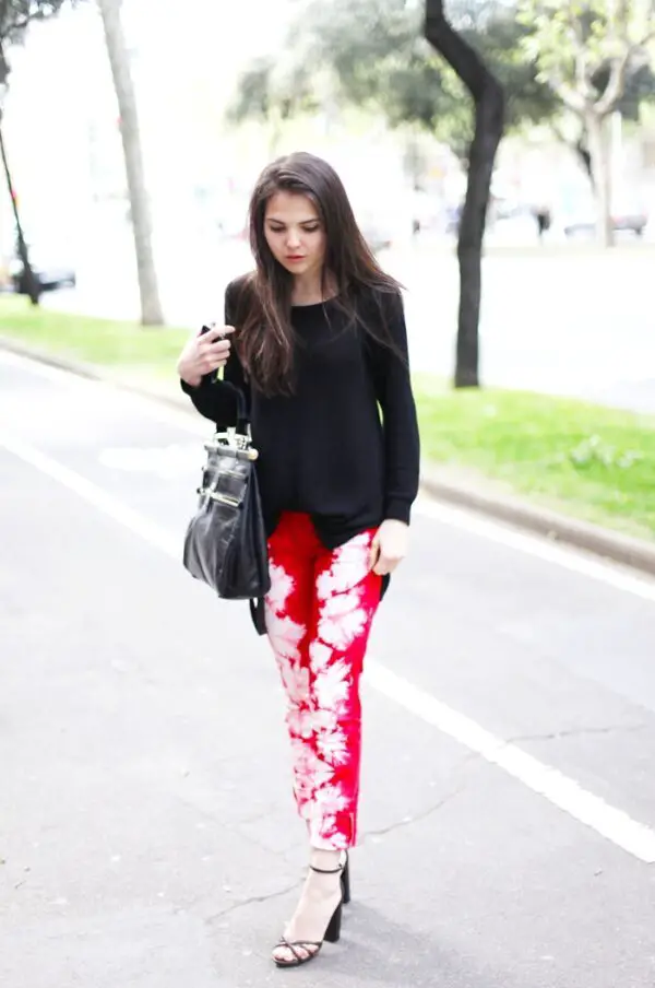 3-retro-floral-pants-with-black-blouse