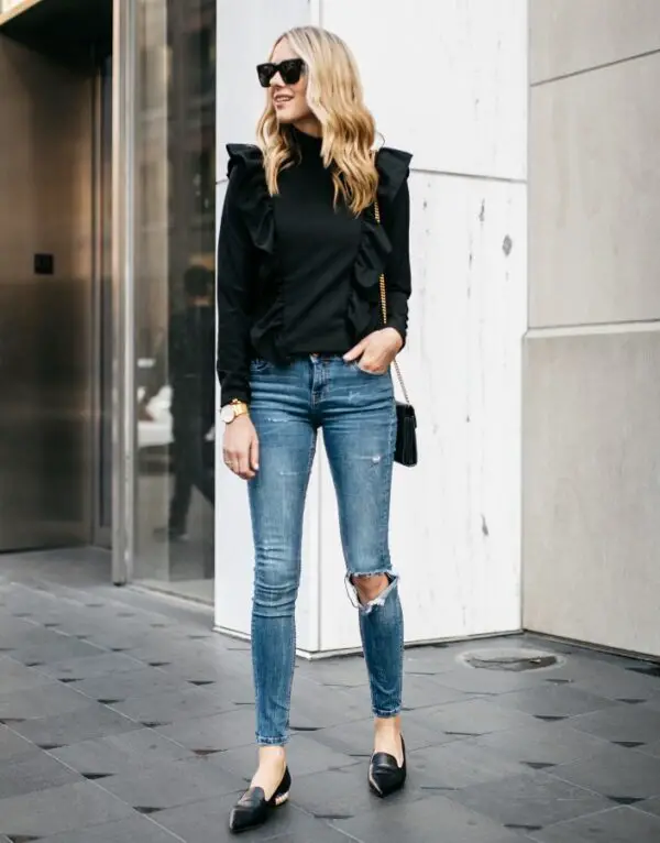 3-ruffled-black-top-with-skinny-jeans