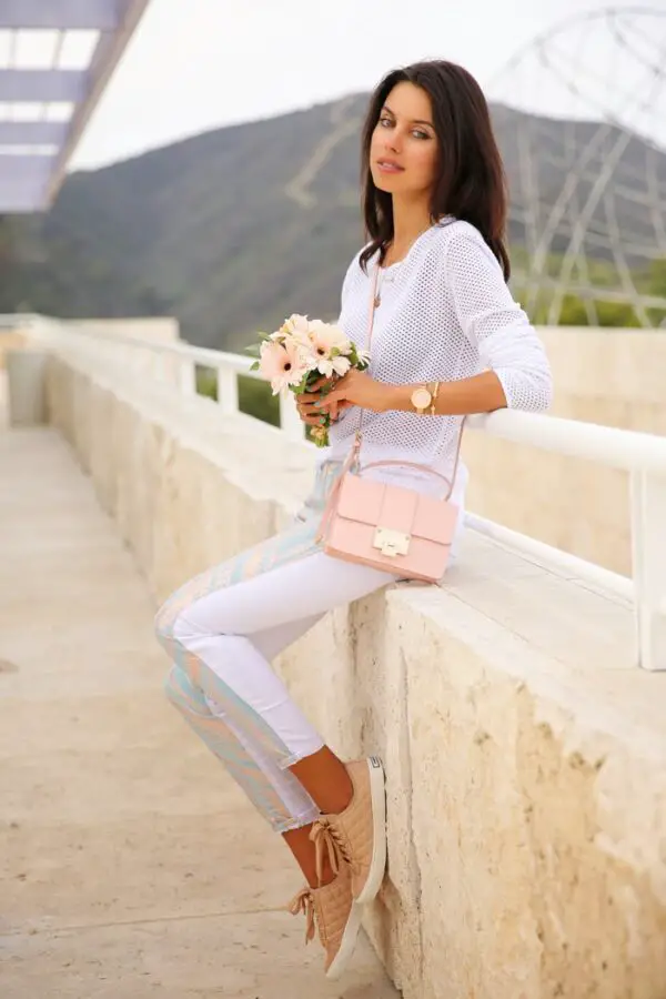 3-sneakers-with-casual-chic-outfit