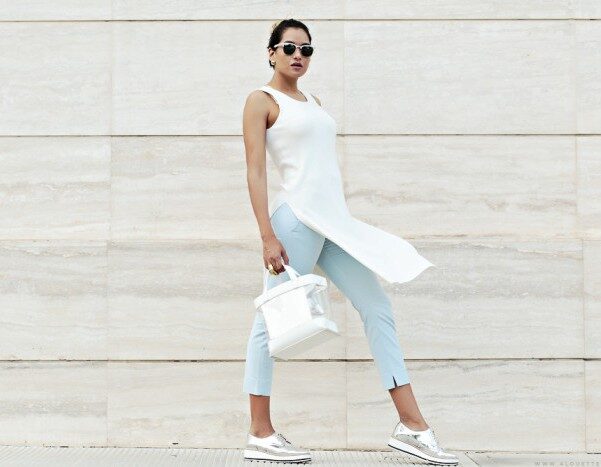 3-sneakers-with-tunic-top