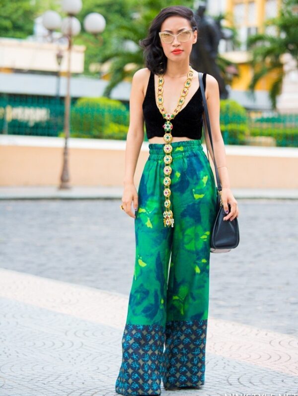 3-statement-gold-necklace-chain-with-palazzo-pants-and-bandeau-top