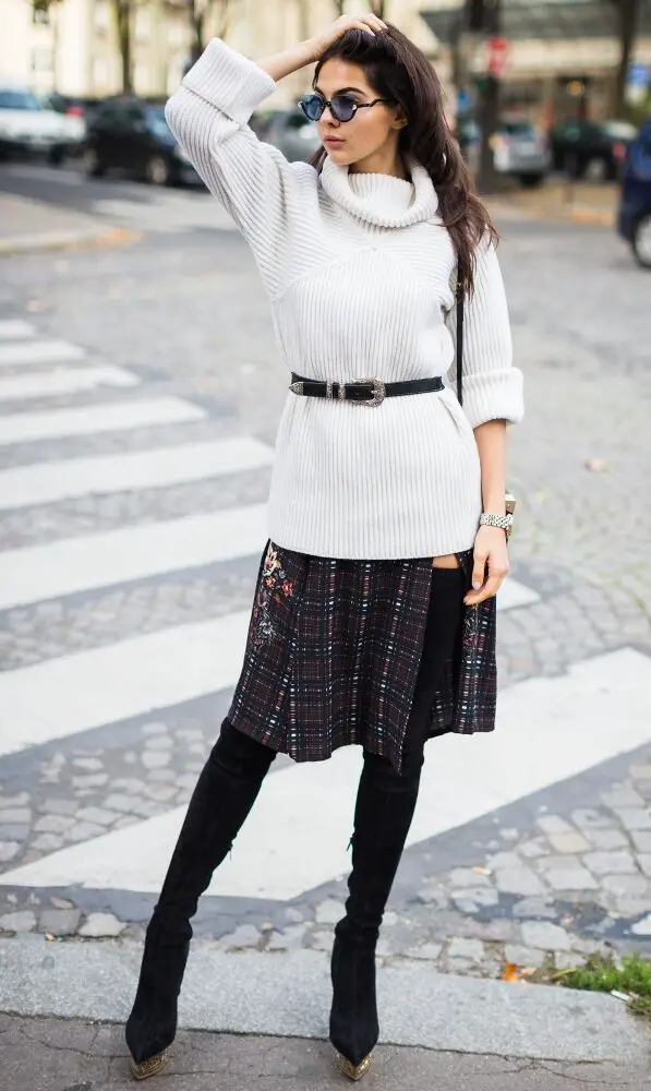 3-sweater-with-plaid-skirt-and-belt