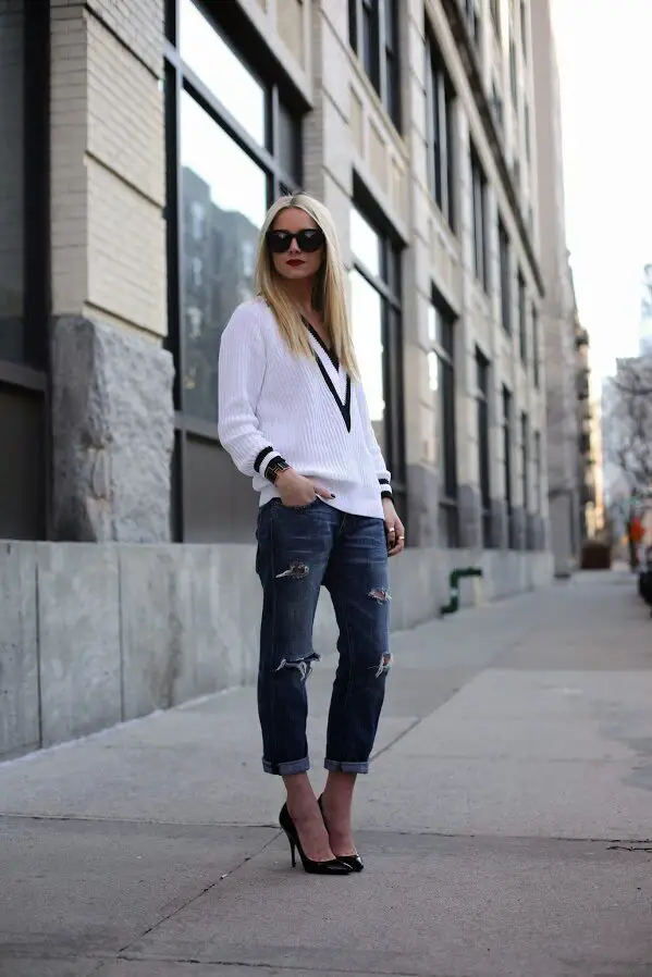 3-tennis-inspired-sweater-with-jeans-2