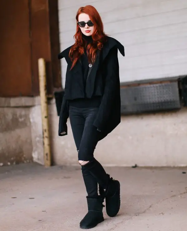 3-ugg-boots-with-black-coat
