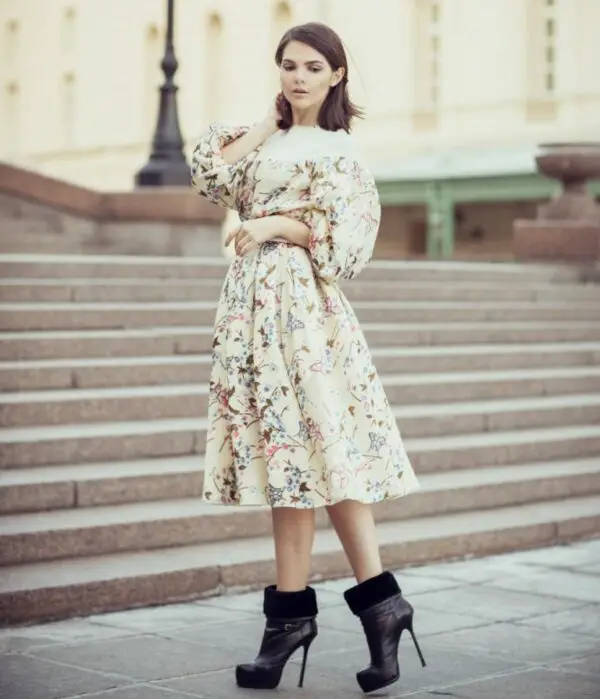 3-vintage-dress-with-boots
