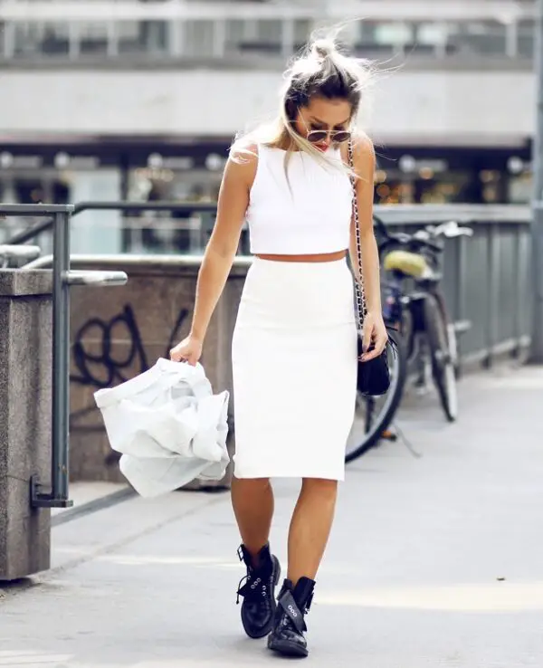 3-white-crop-top-and-skirt-matching-set-with-grunge-boots