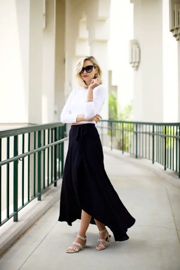 4-black-skirt-with-white-top