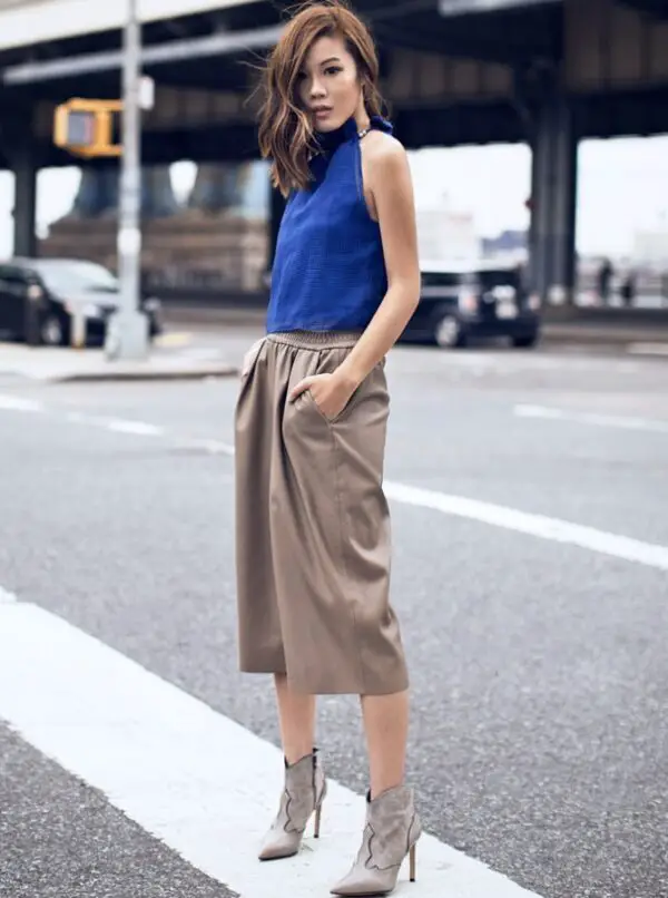 4-boxy-blue-top-with-culottes-1
