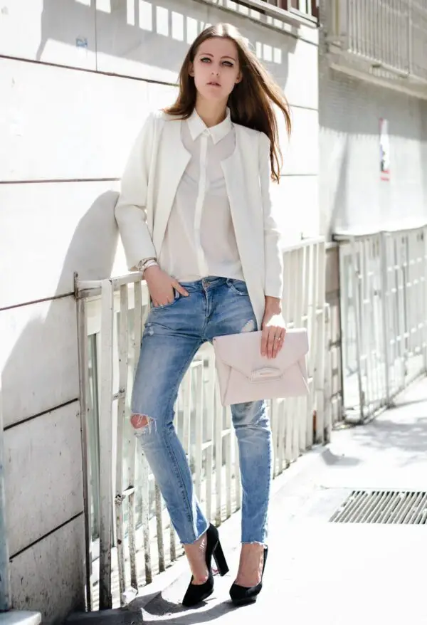 4-chiffon-blouse-and-blazer-with-envelope-clutch-and-jeans
