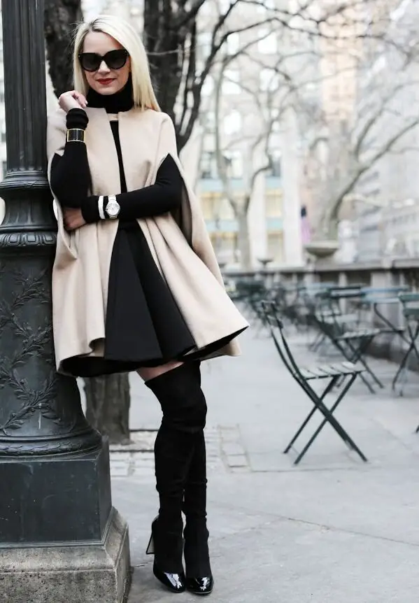 4-classic-cape-with-socks-and-shoes
