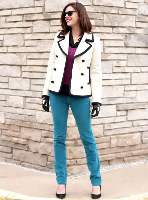4-colored-jeans-with-purple-top-and-leather-gloves