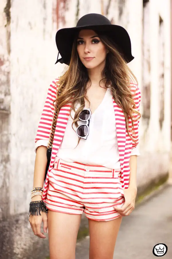 4-floppy-hat-with-striped-matching-set-1