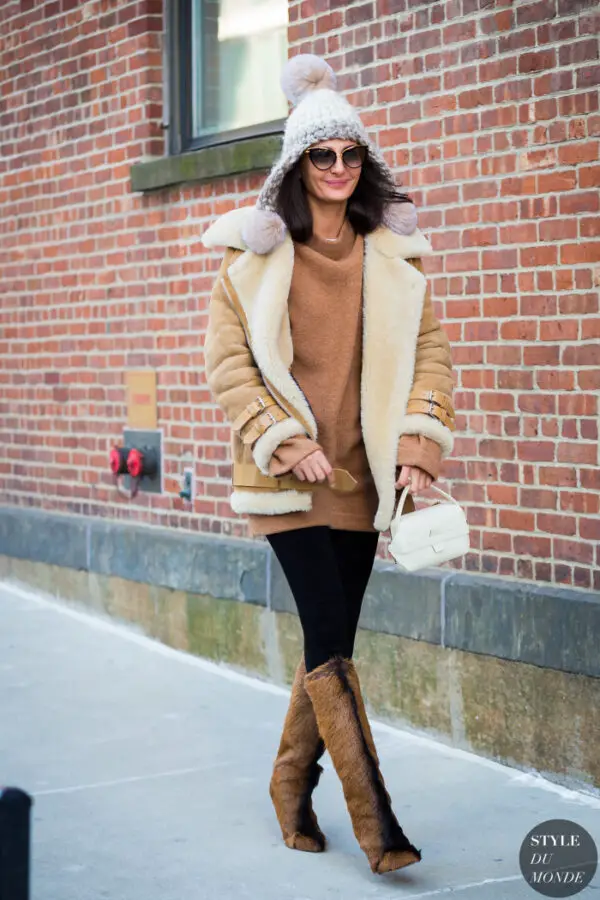 4-fur-boots-with-winter-outfit