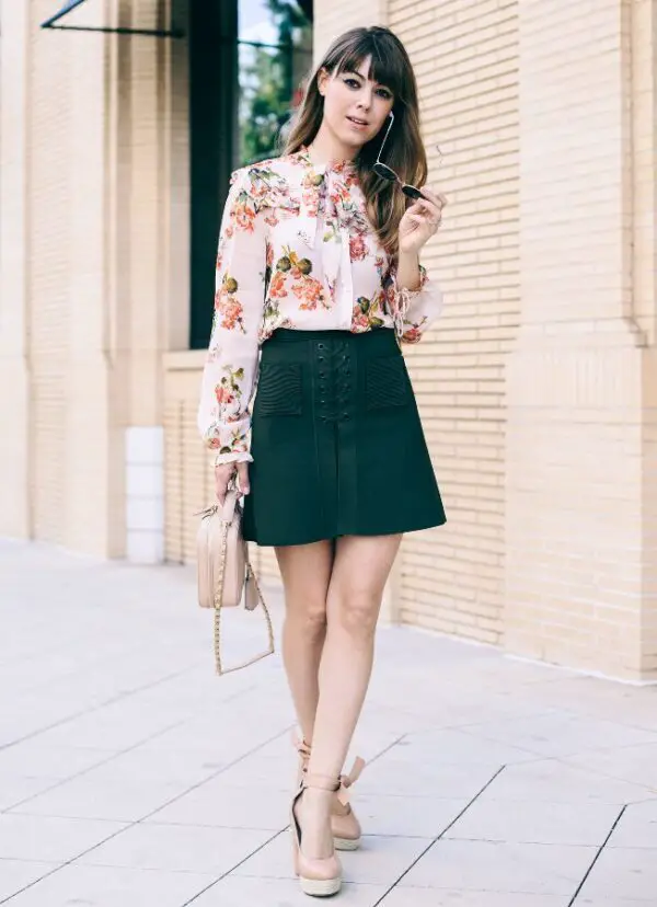 4-high-waist-skirt-with-floral-print-blouse