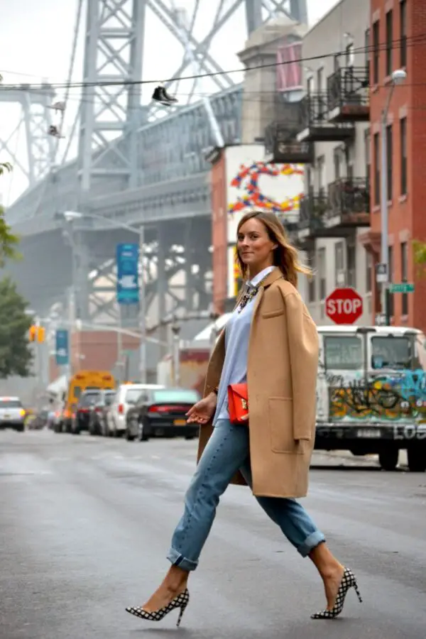 4-jeans-with-chic-coat
