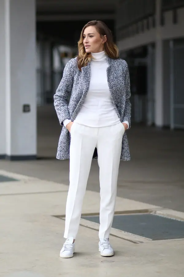 4-knitted-cardigan-with-turtleneck-and-white-jeans