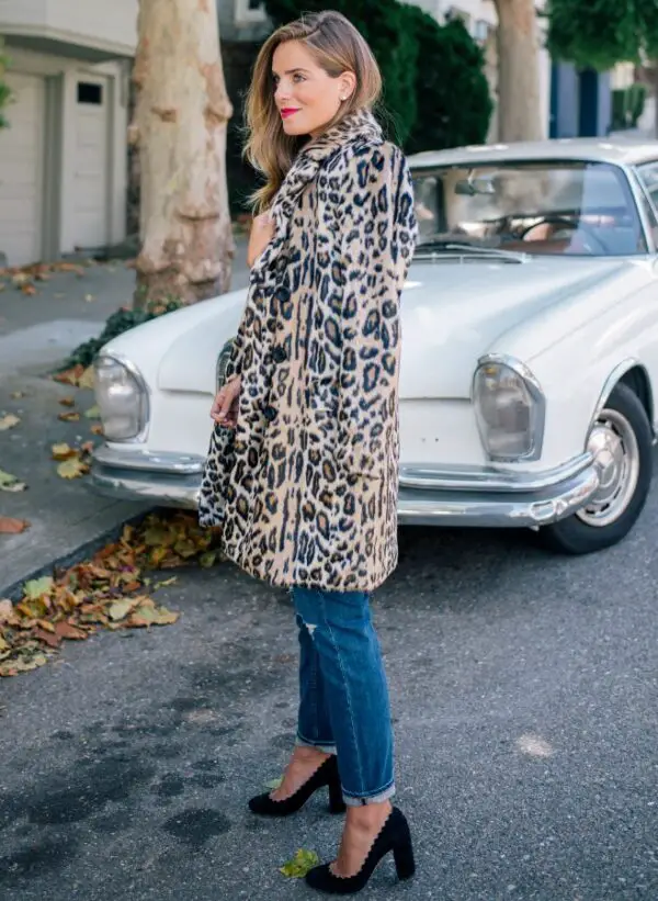 4-leopard-print-coat-with-jeans