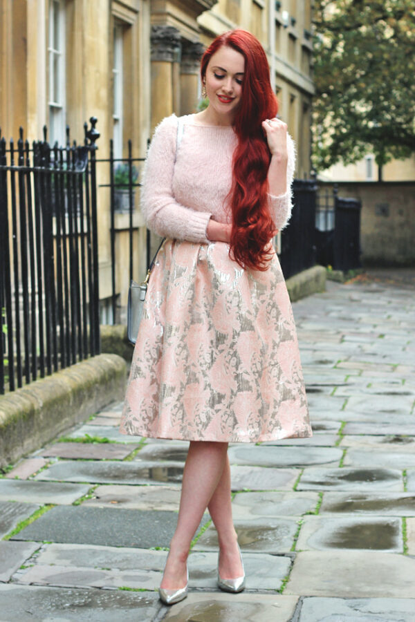 4-pastel-top-with-pink-floral-skirt