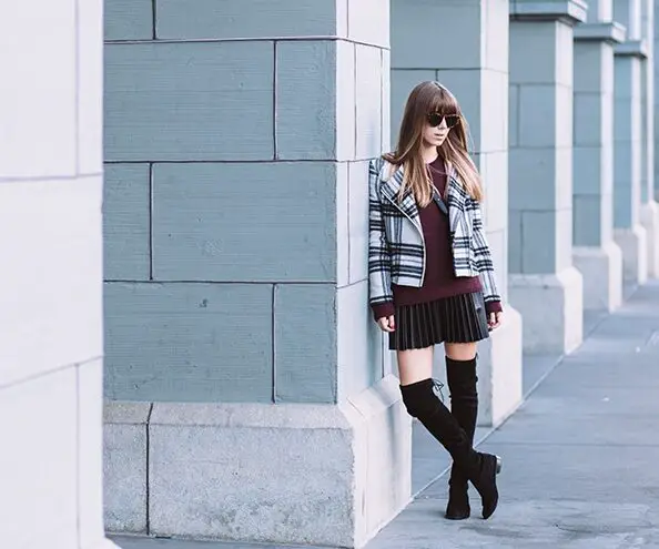 4-preppy-outfit-with-over-the-knee-boots