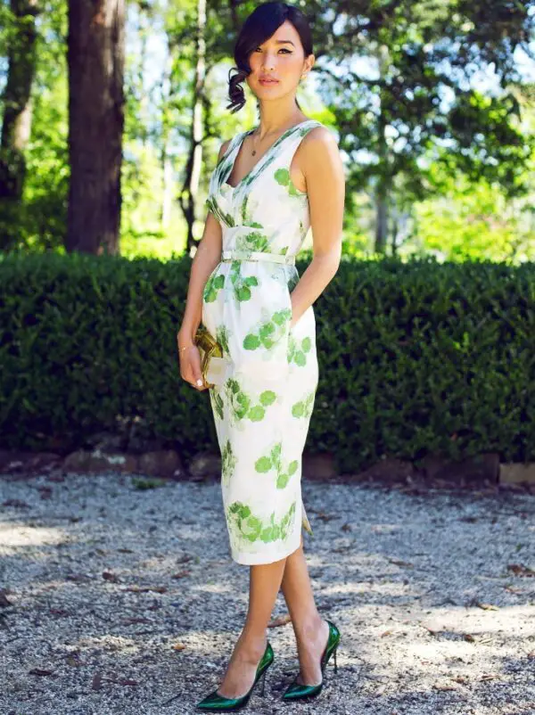 4-romantic-floral-dress-with-green-pumps-1