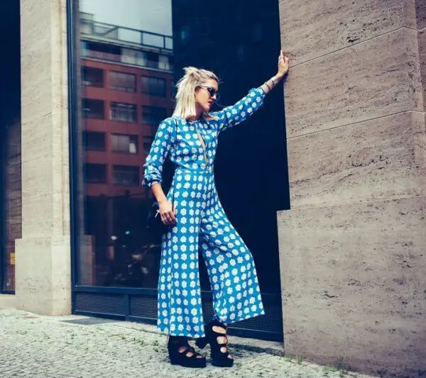 4-rounded-sunnies-with-checkered-jumpsuit