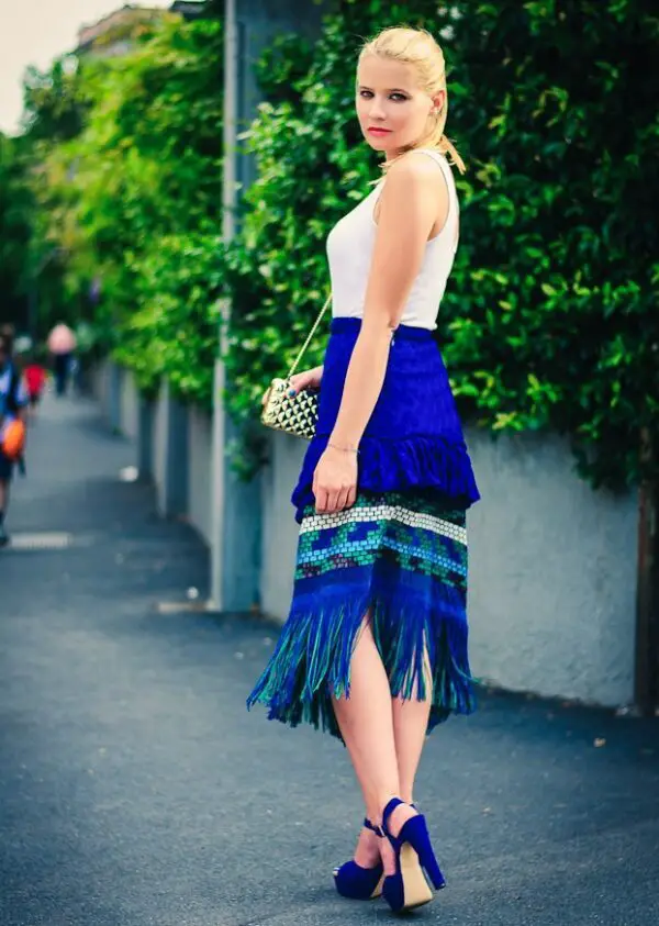4-statement-fringed-skirt-with-white-top
