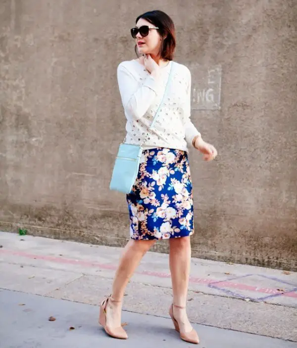 4-wedge-shoes-with-chic-sweater-and-floral-print-pencil-skirt