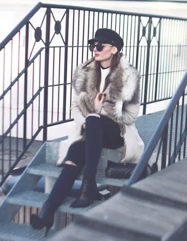 4-winter-outfit-with-fur-scarf-and-sailor-cap