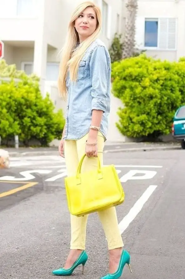 4-yellow-jeans-and-bag-with-chambray-top-and-turquoise-shoes
