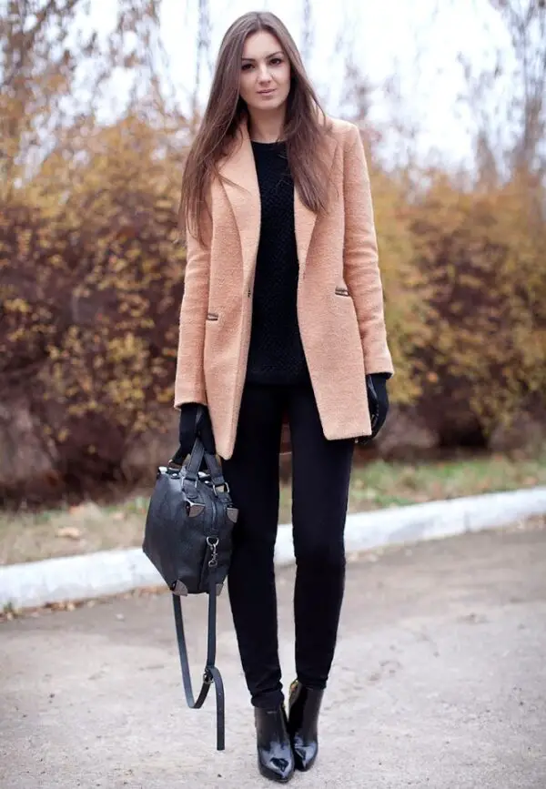 5-camel-coat-with-all-black-outfit