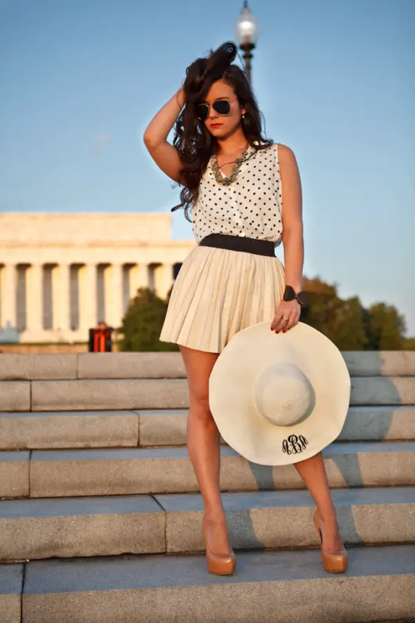 5-chic-hat-with-polka-dots-and-skirt