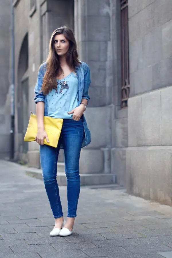 5-denim-on-denim-outfit-with-yellow-clutch