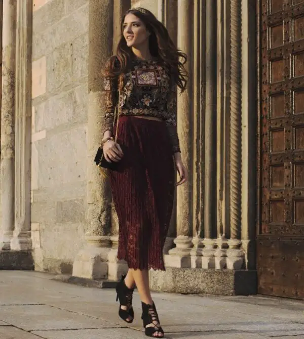 5-lace-skirt-with-baroque-top