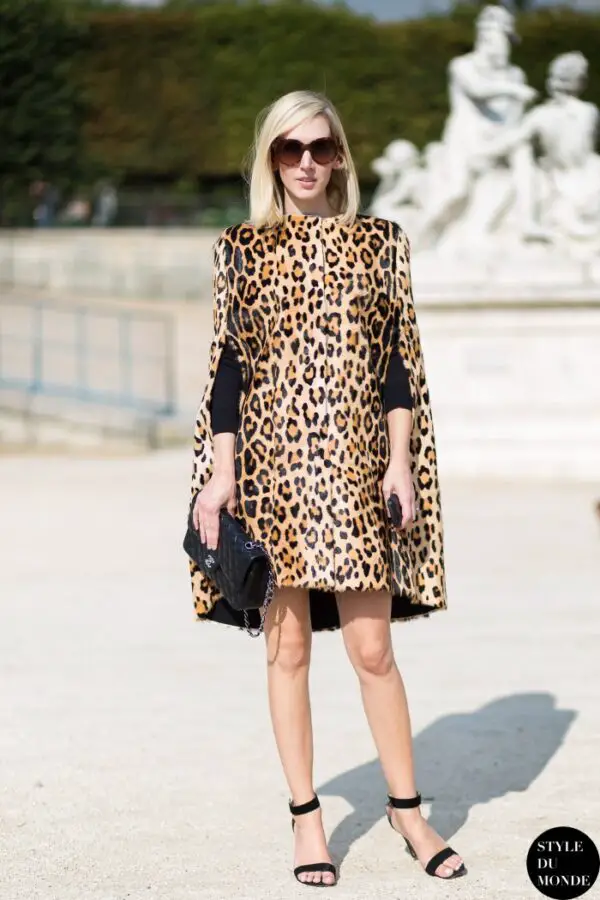 5-leopard-print-cape-with-black-clutch