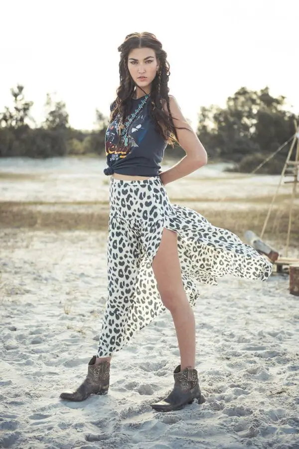 5-leopard-print-slit-skirt