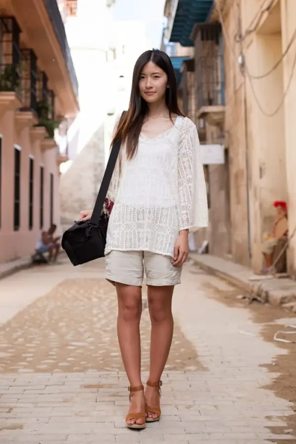 5-peasant-top-with-shorts