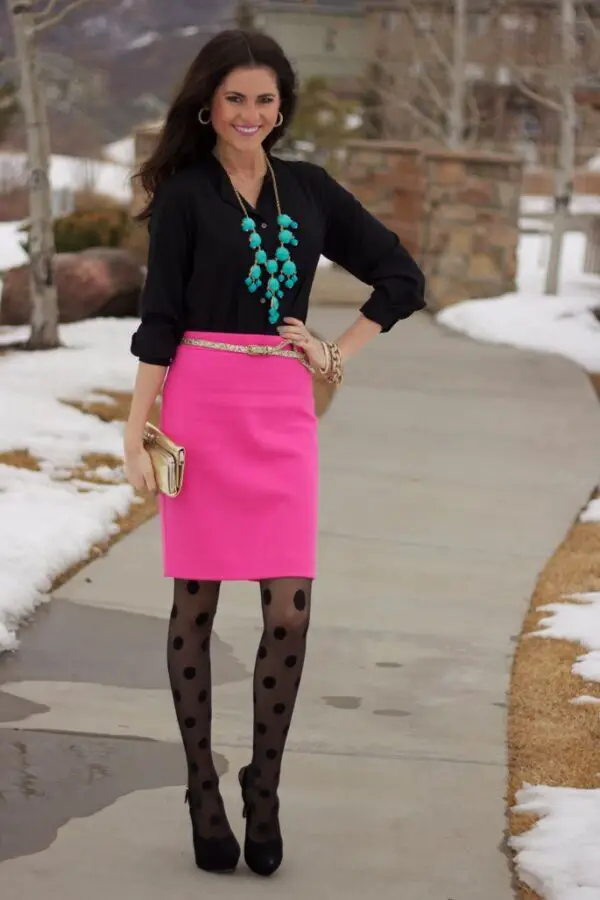 5-pink-skirt-with-black-blouse
