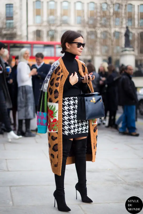 6-houndstooth-skirt-with-printed-coat