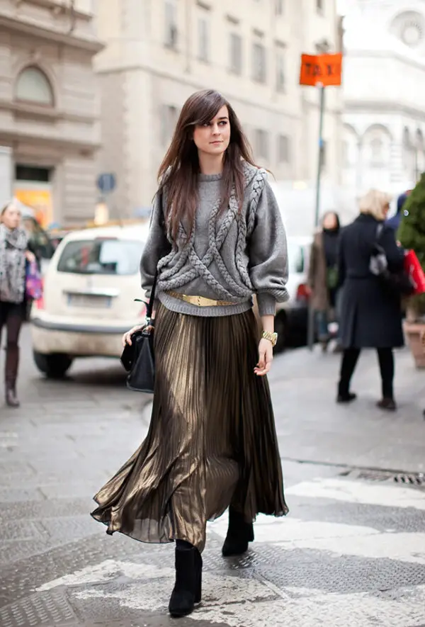 6-statement-sweater-with-pleated-skirt