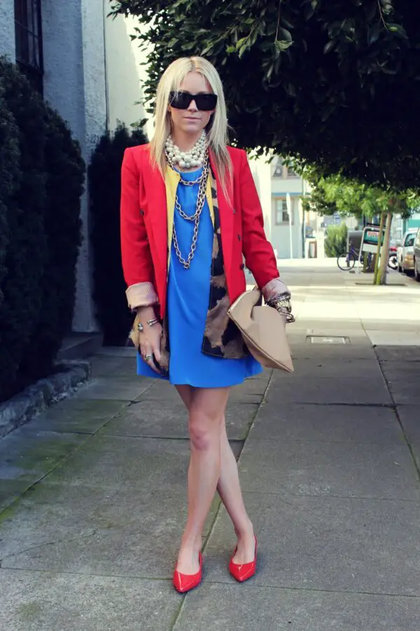 7-blue-dress-with-red-blazer-and-shoes