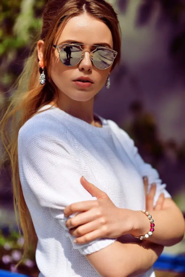 8-chic-sunglasses-with-white-top
