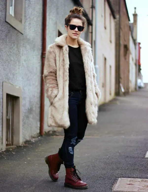 9-fur-coat-with-grunge-outfit