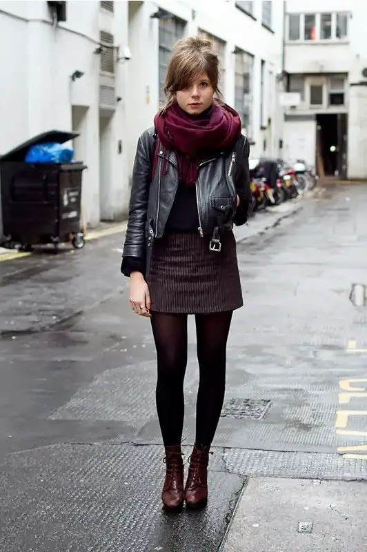 fall-street-style-with-leather-jacket-and-cozy-scarf