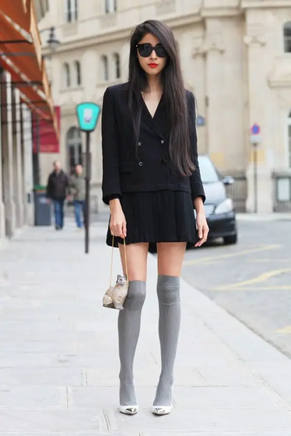 black-and-gray-school-girl-outfit