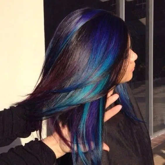blue-hair-highlights