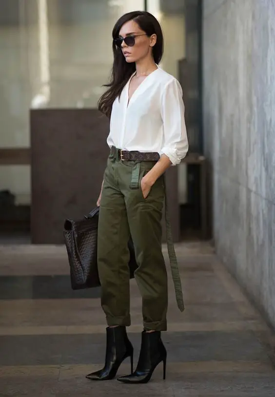 cargo-pants-with-boots
