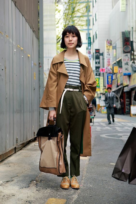 comfy-utilitarian-chic-outfit