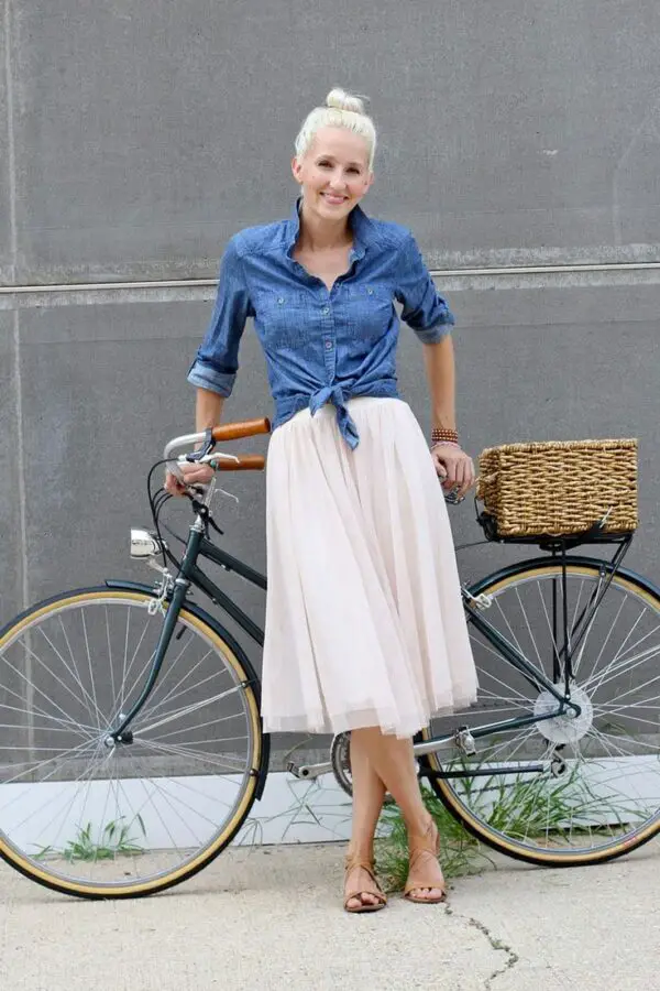 denim-and-tulle-outfit