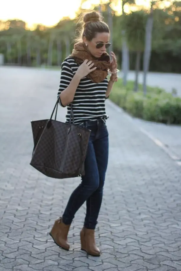 fall-stripes-and-jeans-outfit