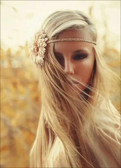 floral-jeweled-hairpiece